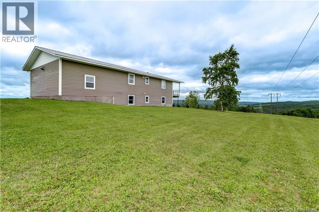 55 Hawthorne Road - Image 46