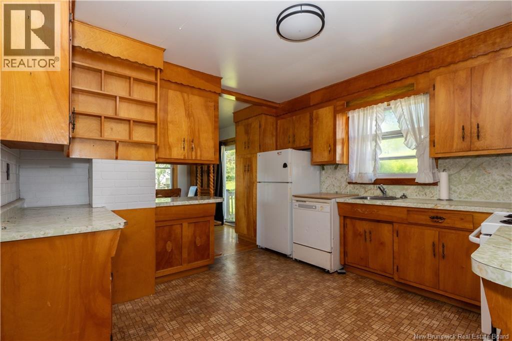 349 Main Street - Image 11
