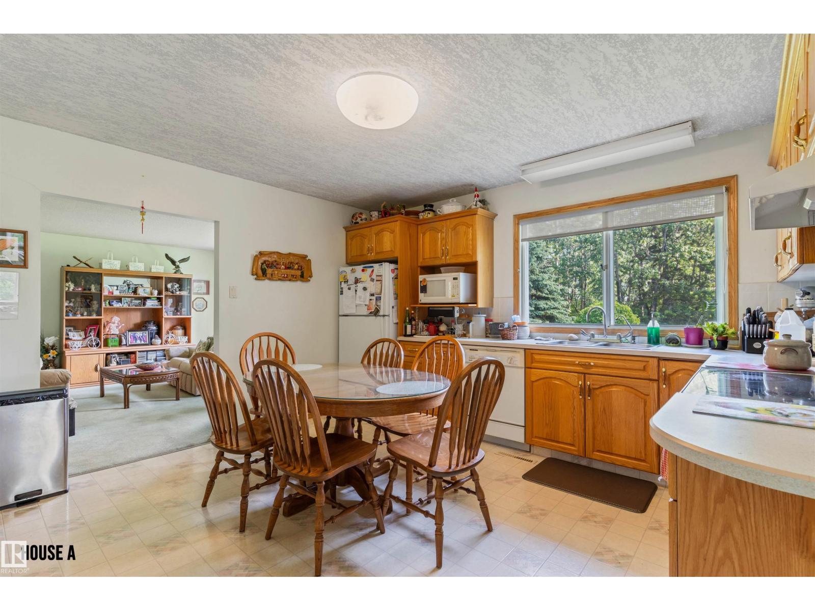 643016A RGE ROAD 195 - 22