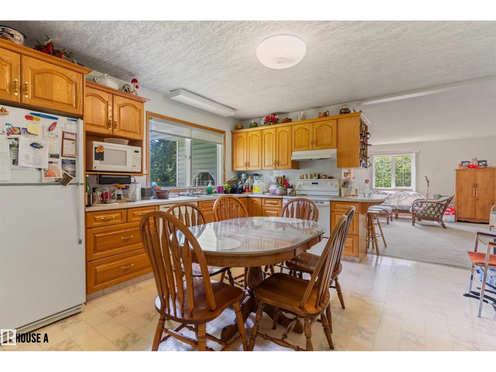 643016A RGE ROAD 195 - 23