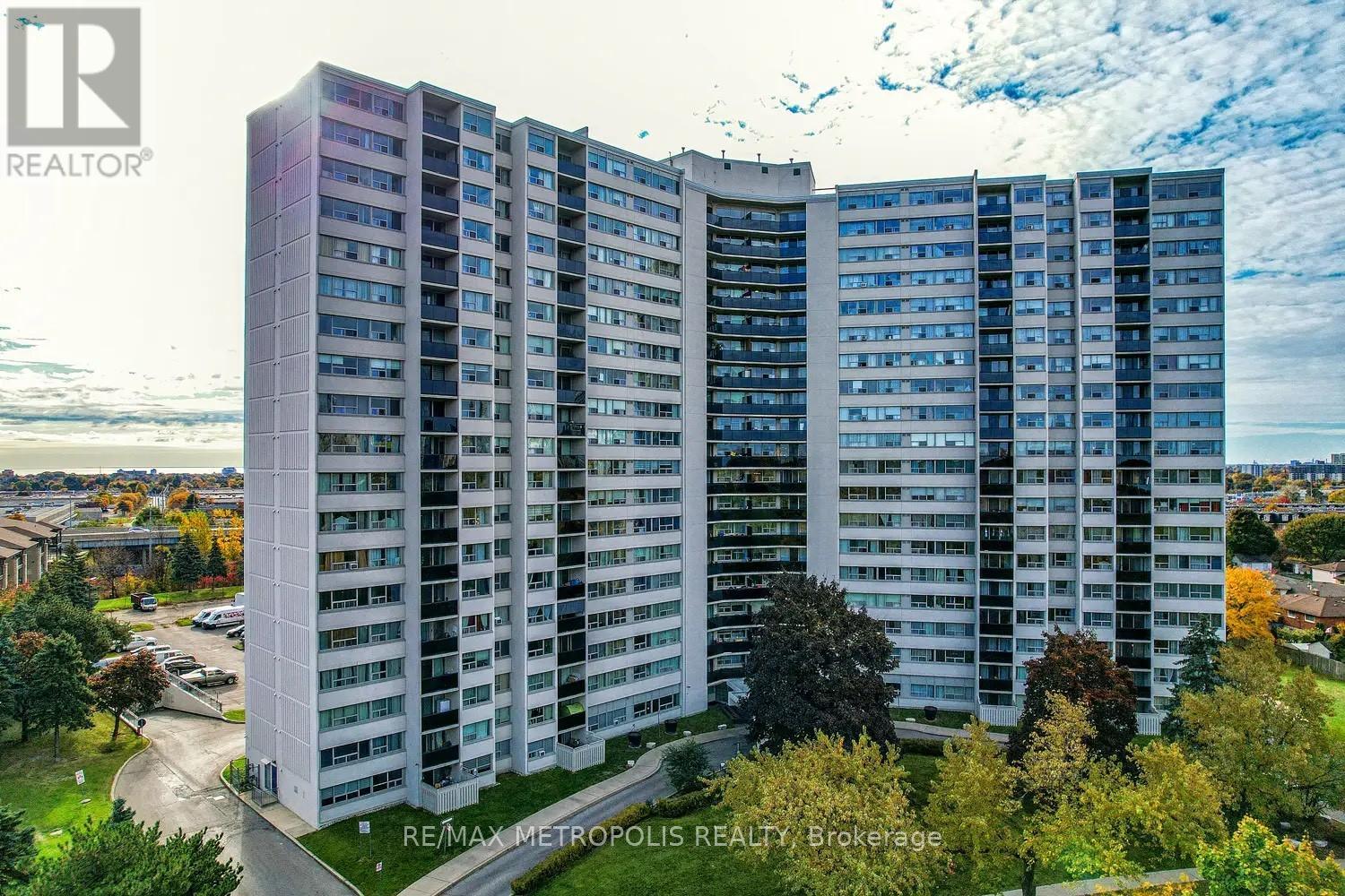 Photo of 530 Lolita Gardens