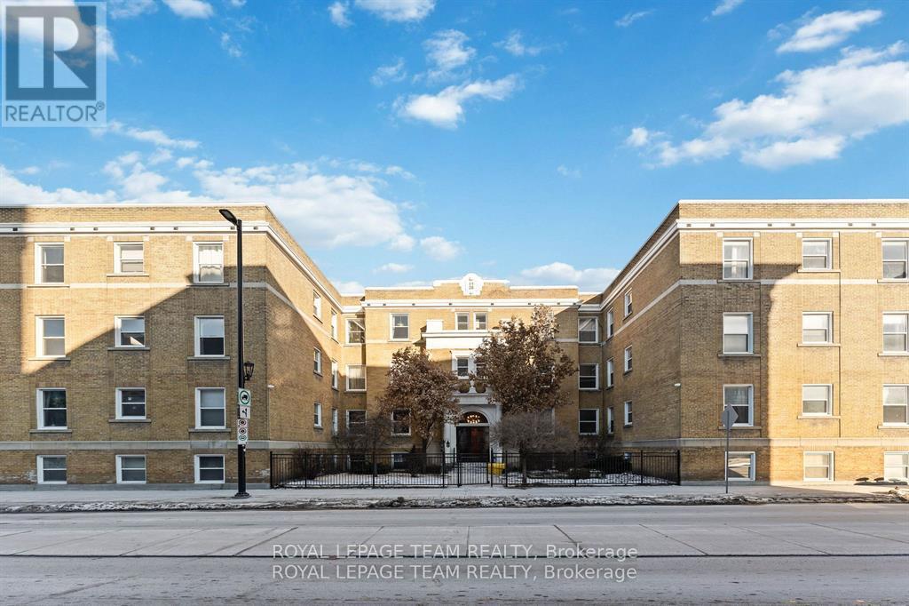 2 Bed, 1 Bath House for Rent in Ottawa – 30 – 407 ELGIN STREET, Ottawa – MLS# X12881798