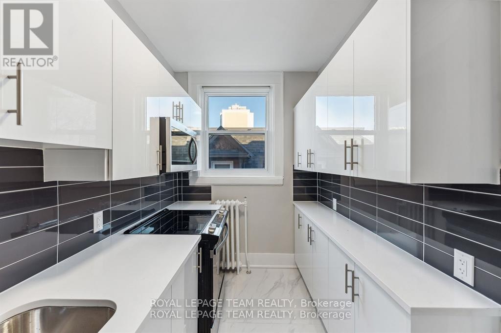 2 Bed, 1 Bath House for Rent in Ottawa – 30 – 407 ELGIN STREET, Ottawa – MLS# X12881798 - Image 14
