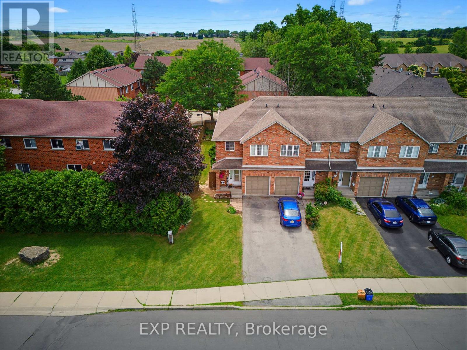 #28 10 CADHAM BOULEVARD - 5