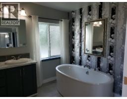 3886 Muller Avenue, Terrace, BC V8G3T8 Photo 8