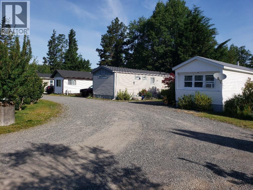 3886 MULLER AVENUE - 13