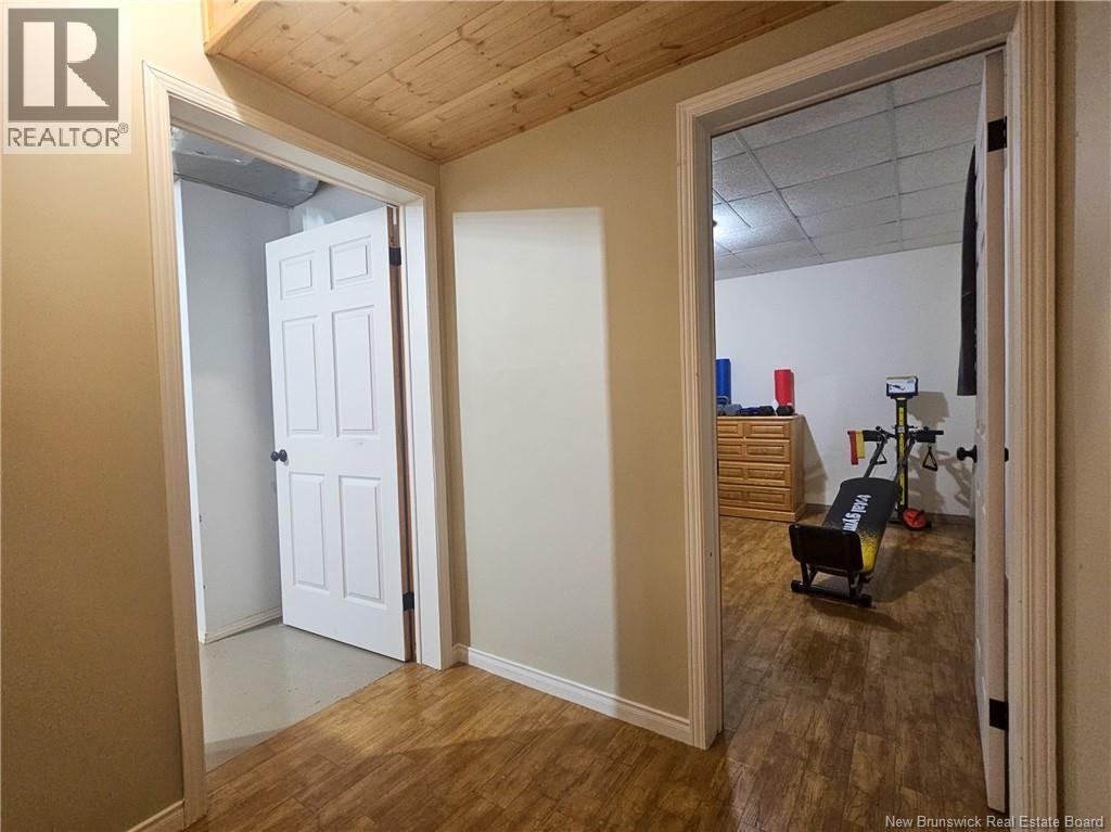 899 2e Sault Road - 37