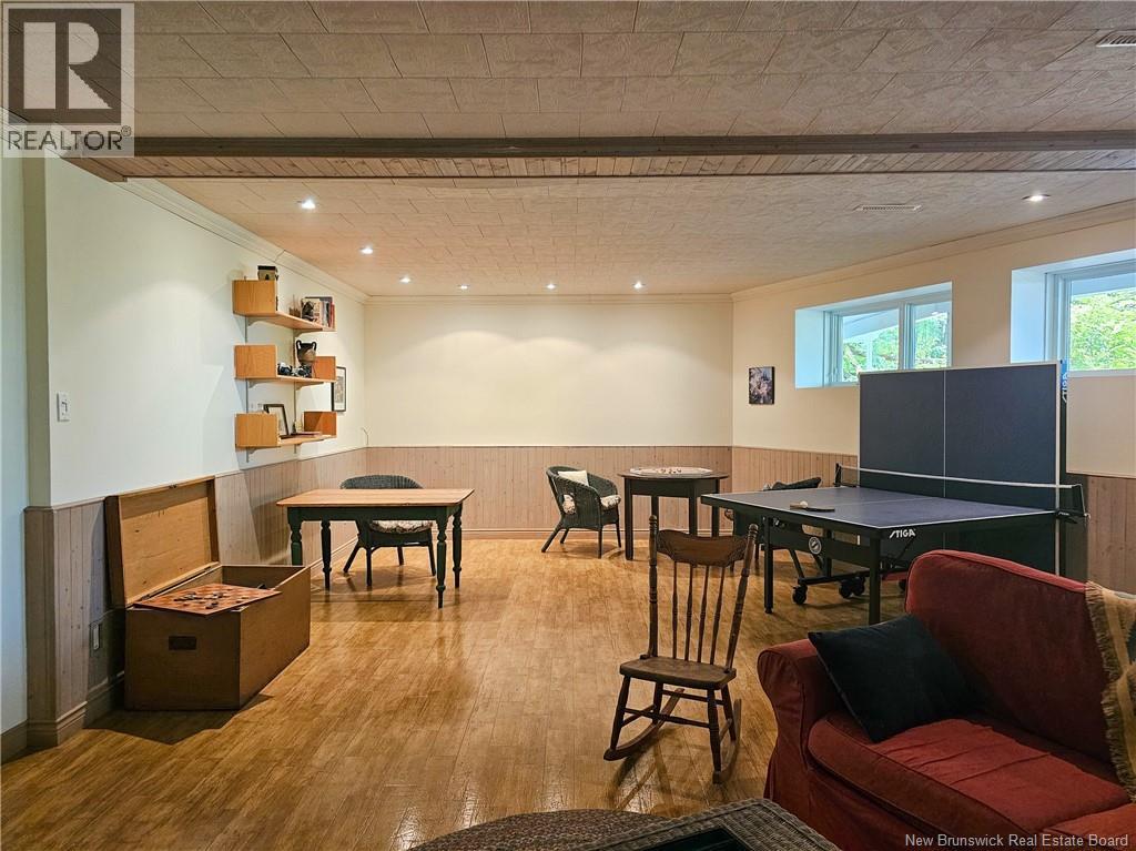 899 2e Sault Road - Image 38