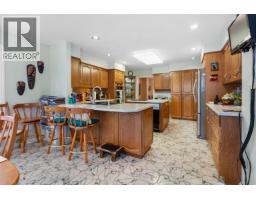Dining room - 6843 Valleyview Drive, Prince George, BC V2K4C6 Photo 6