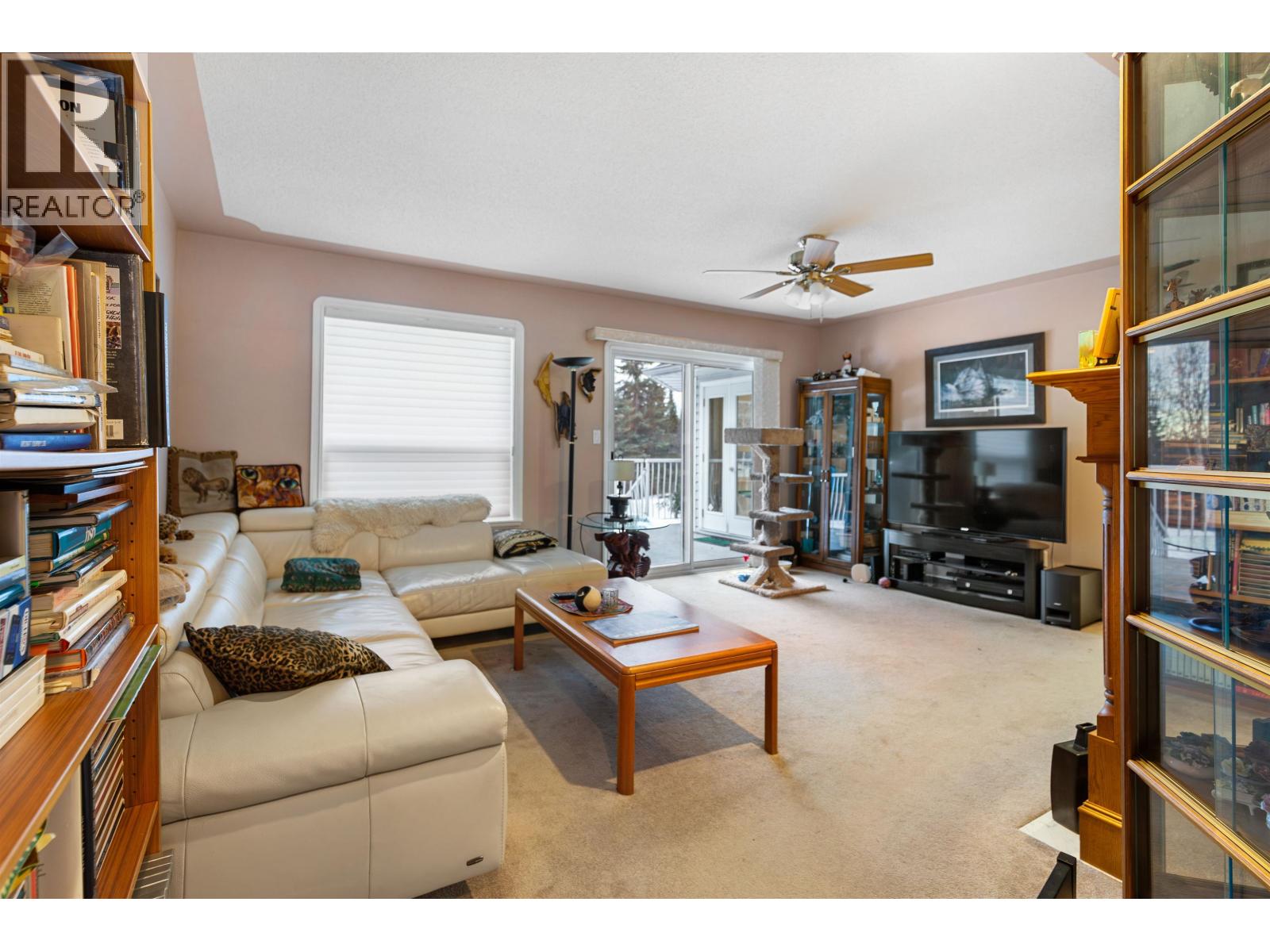 6843 VALLEYVIEW DRIVE - 11