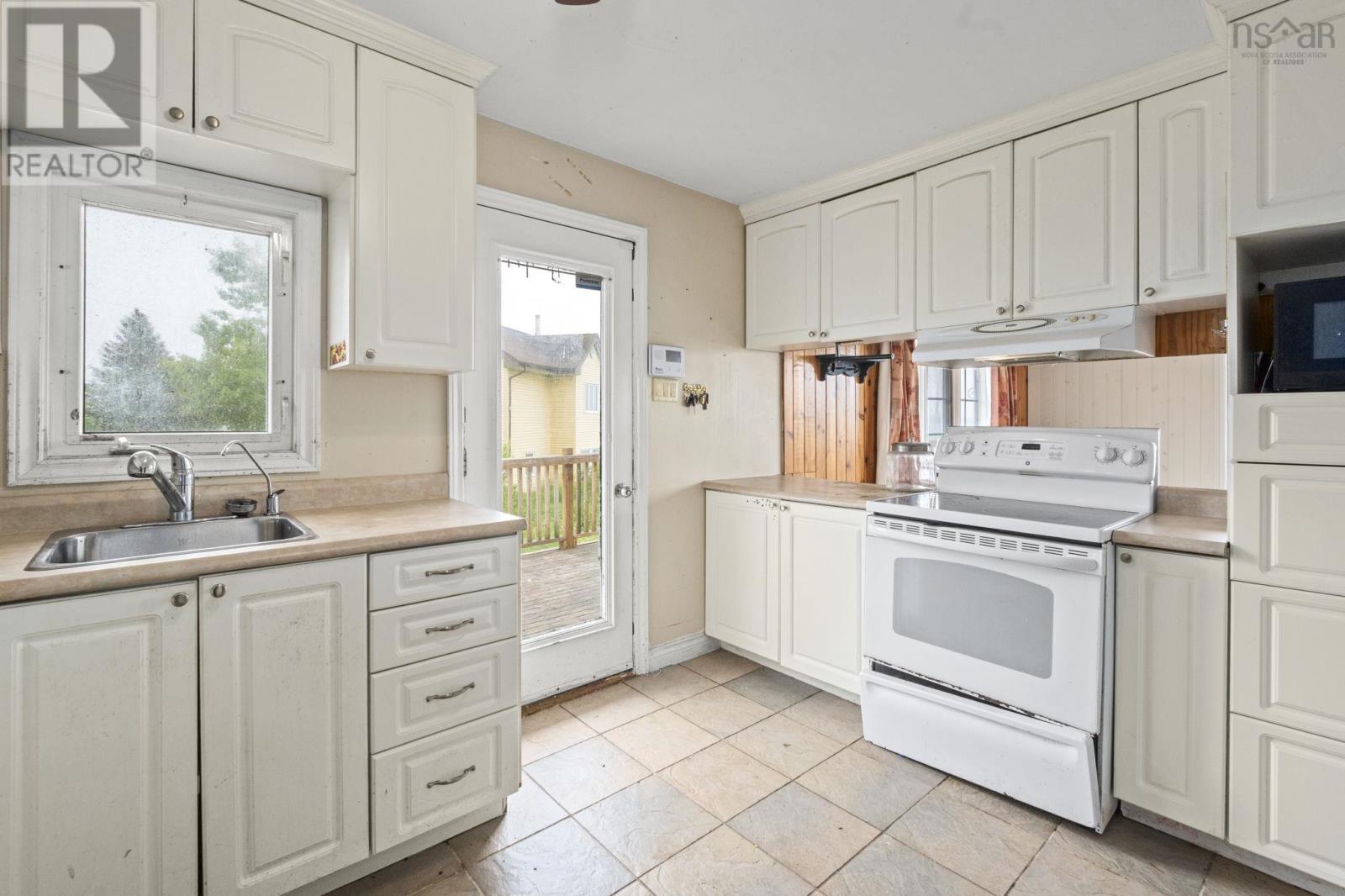 Property 14 of 45 of 3815 Old Sambro Road