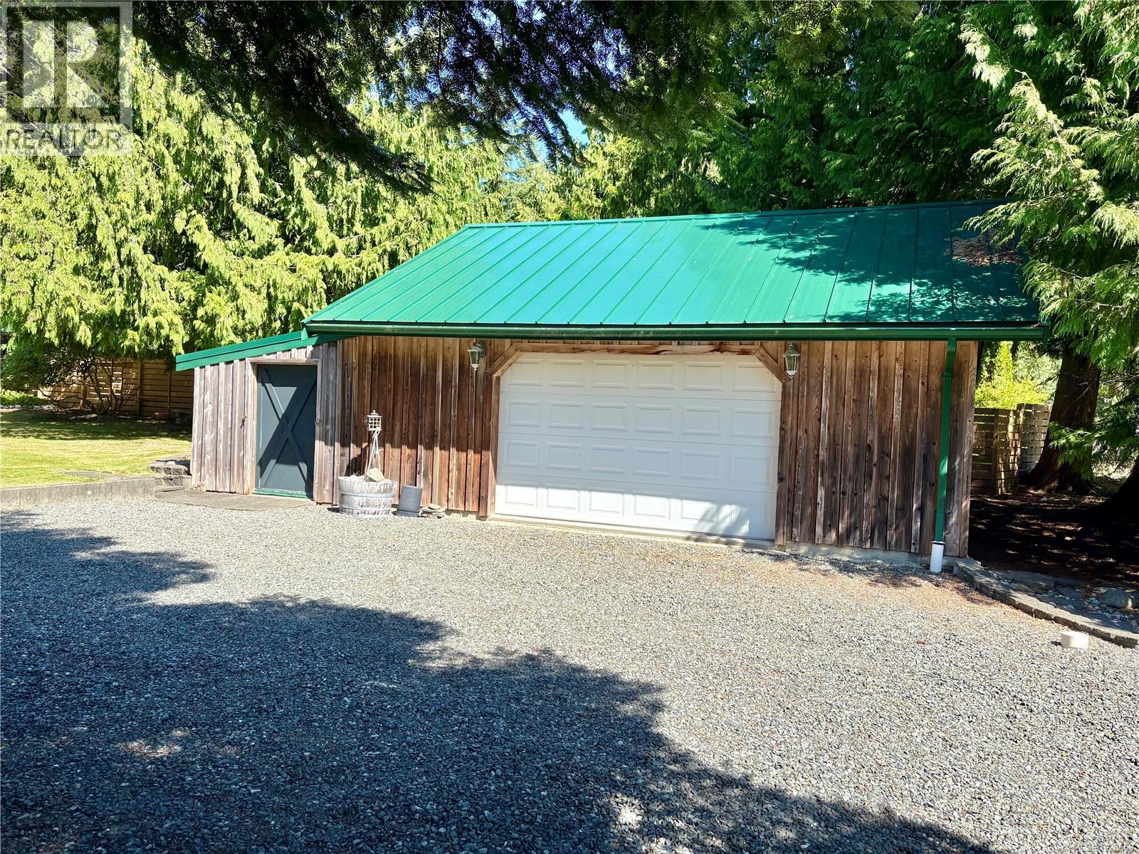 1655 Baikie Rd - 23