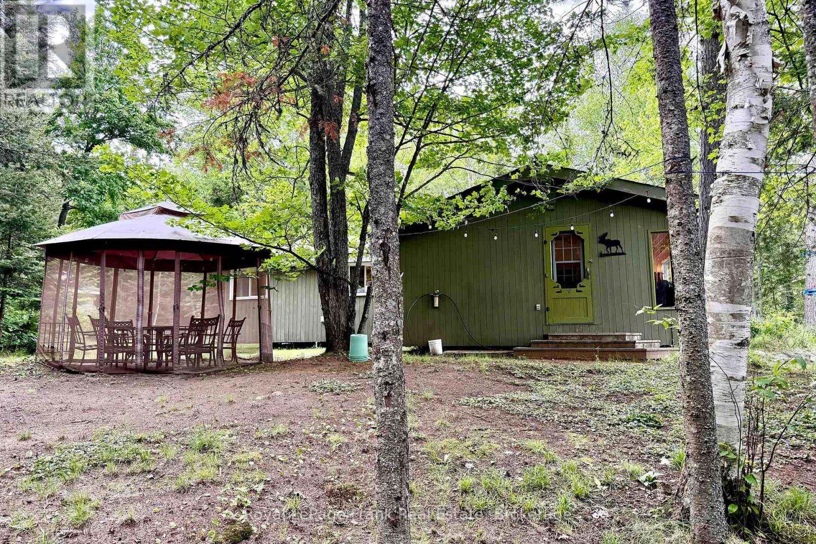 554A SOUTH MCKENZIE LAKE ROAD - 37