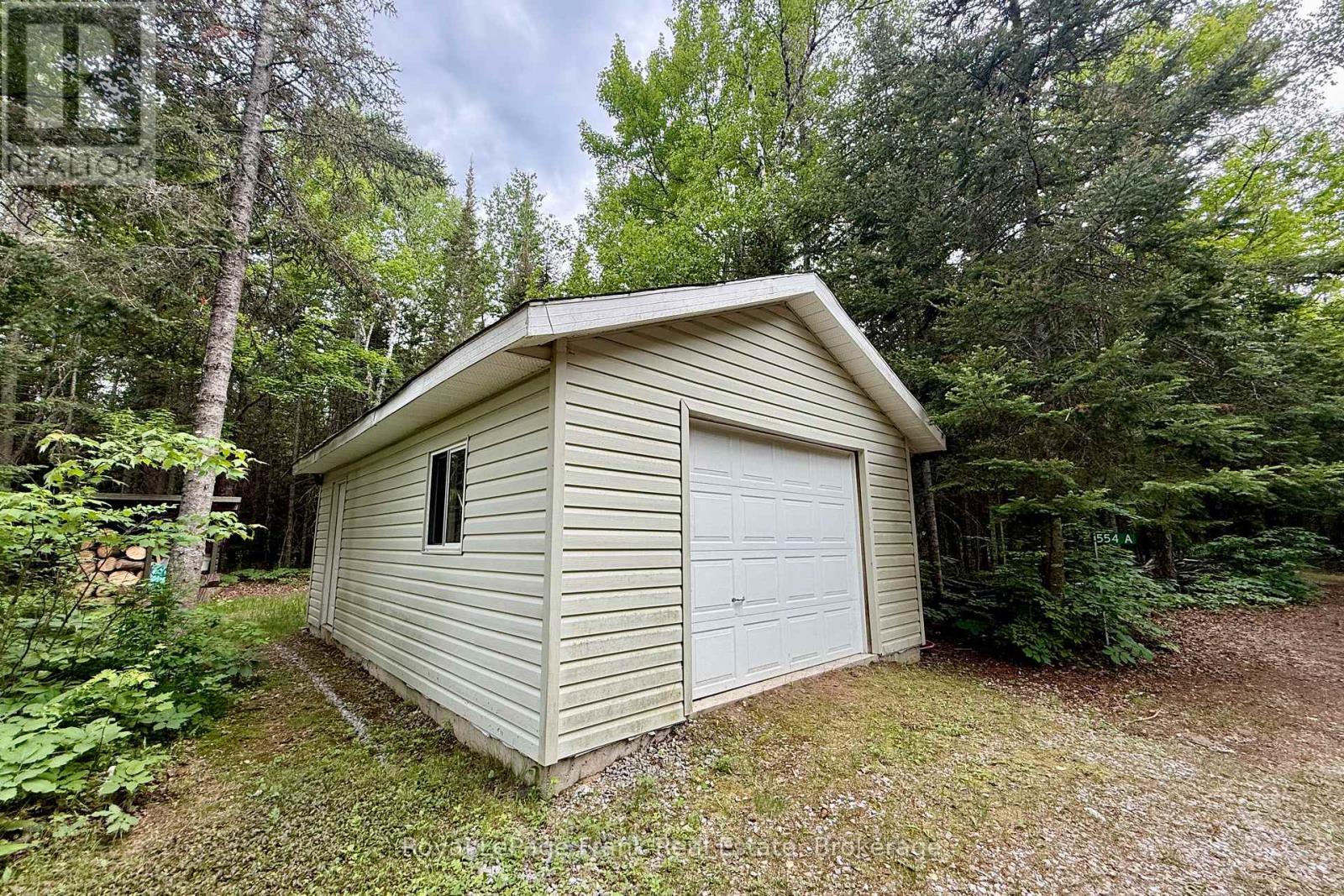 554A SOUTH MCKENZIE LAKE ROAD - 39