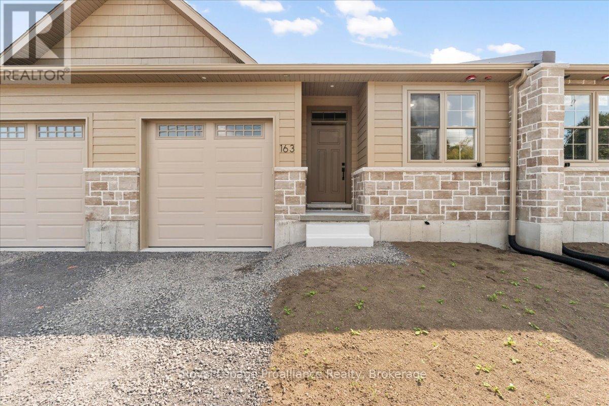 163 POMEROY AVENUE - 1