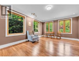 950 Greenwood Road, West Vancouver, BC V7S1X7 Photo 6
