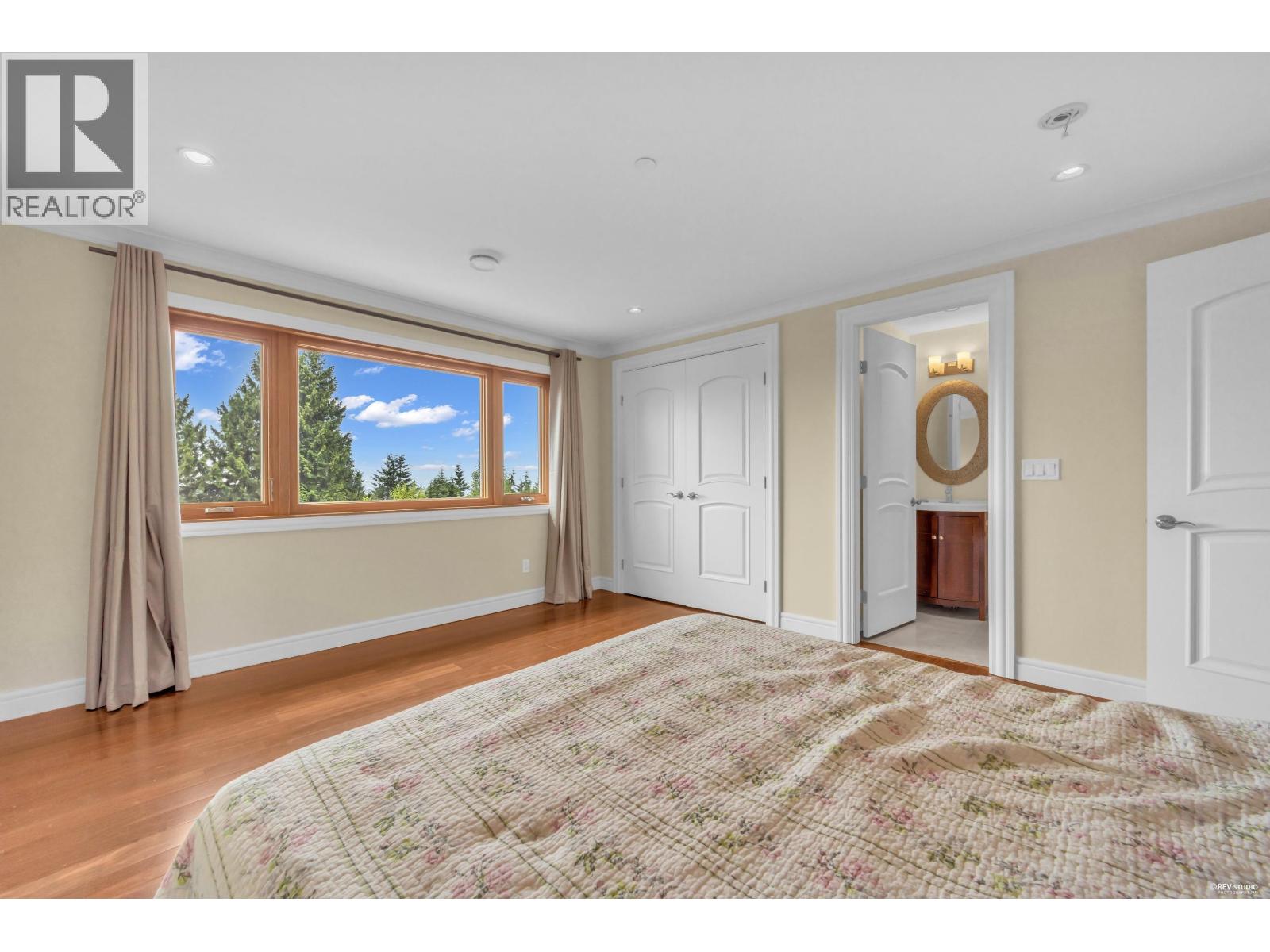 950 GREENWOOD ROAD, West Vancouver