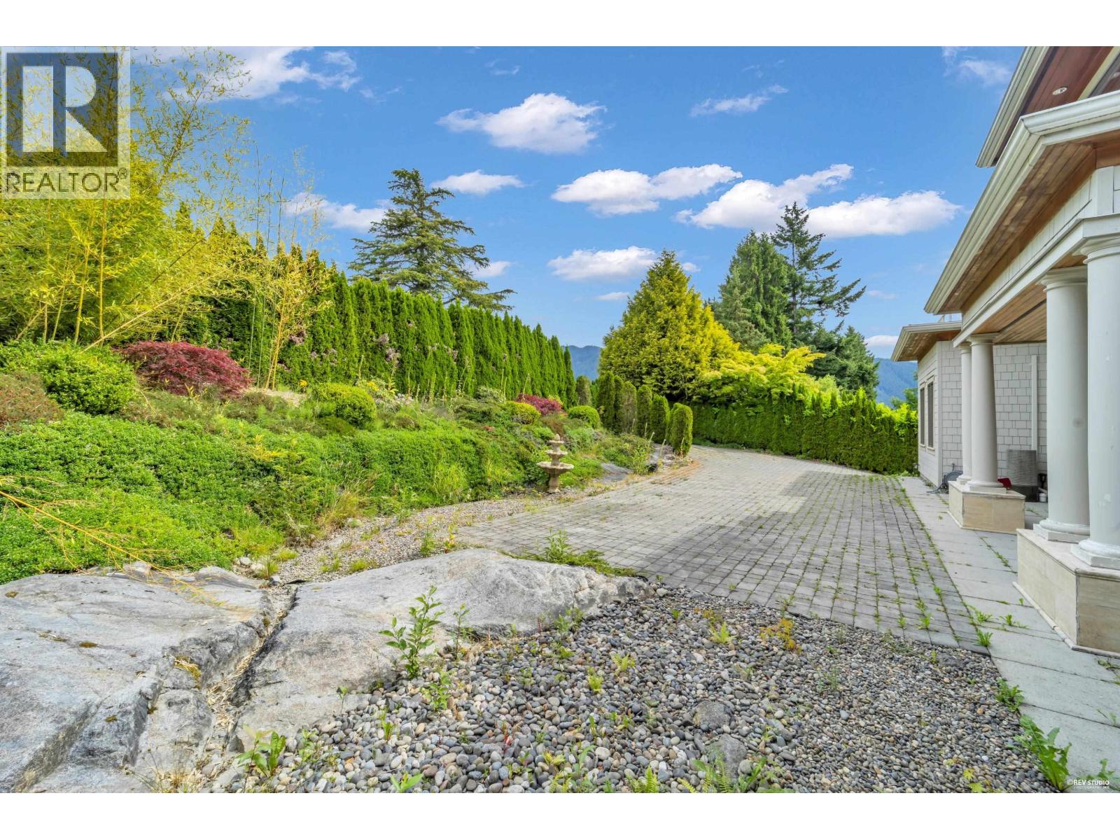 950 GREENWOOD ROAD, West Vancouver