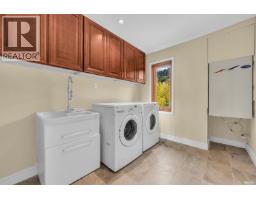 950 Greenwood Road, West Vancouver, BC V7S1X7 Photo 25