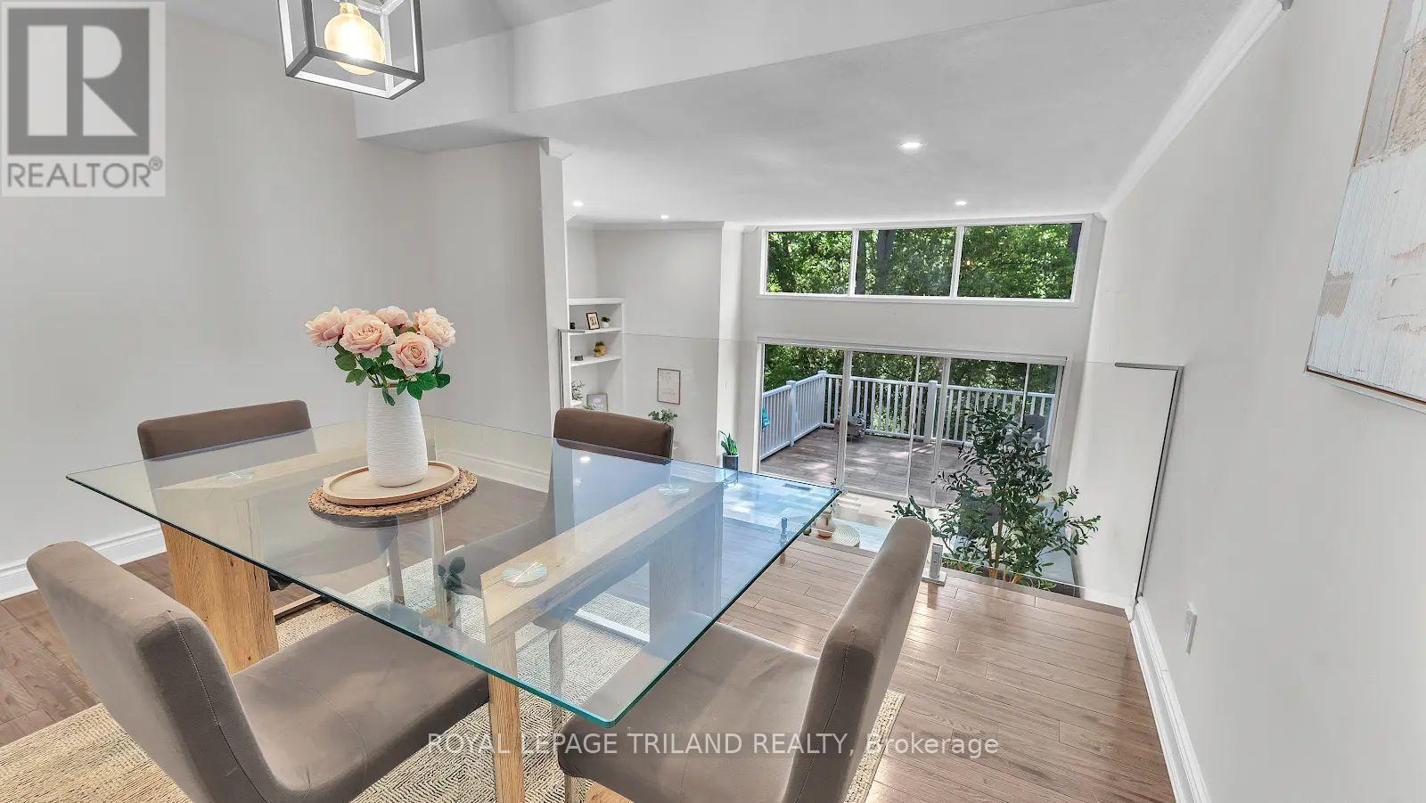 #9 703 WINDERMERE ROAD - 12