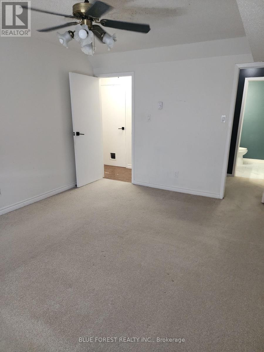 #210 727 DEVERON CRESCENT - 13
