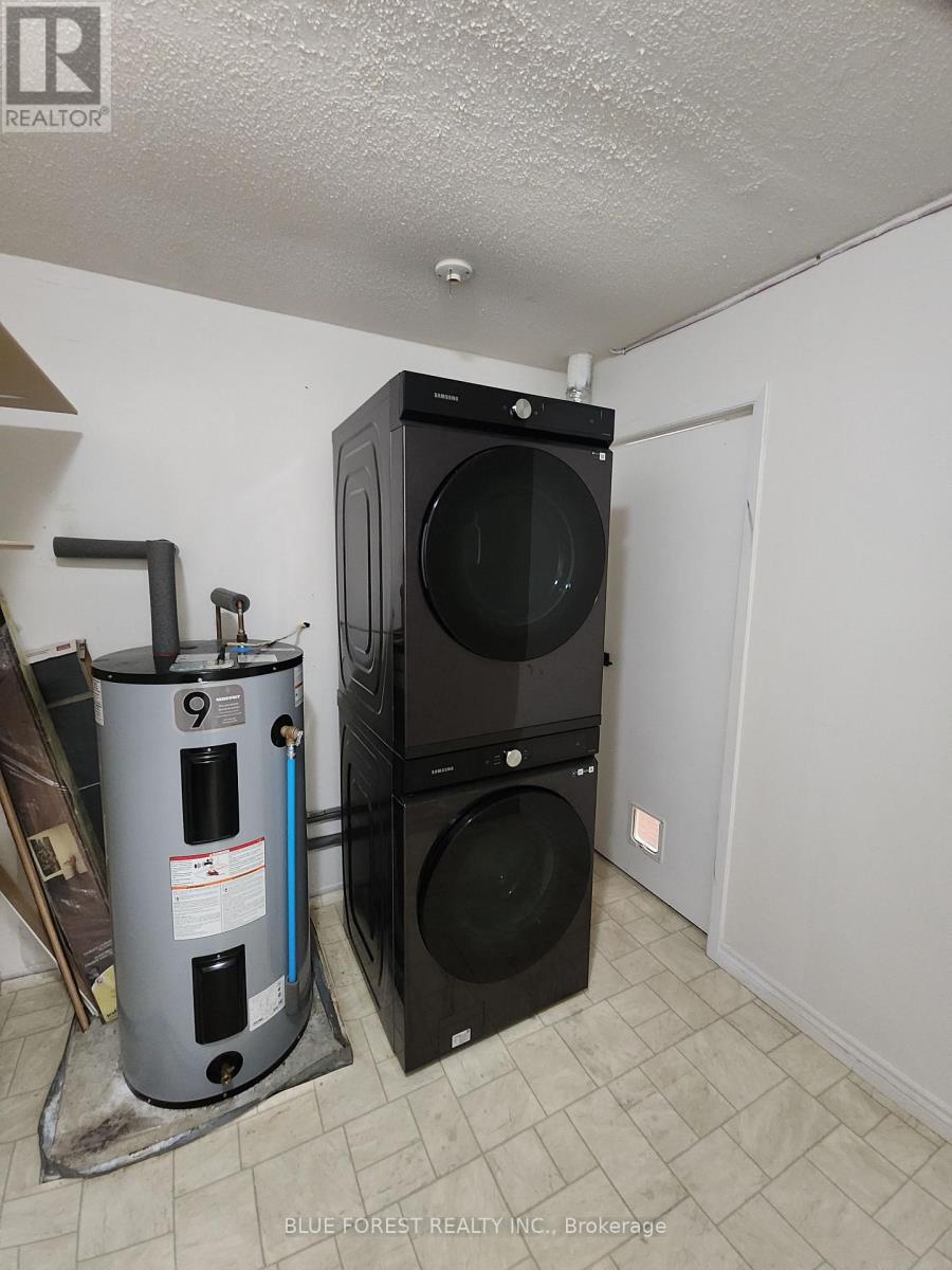 #210 727 DEVERON CRESCENT - 18