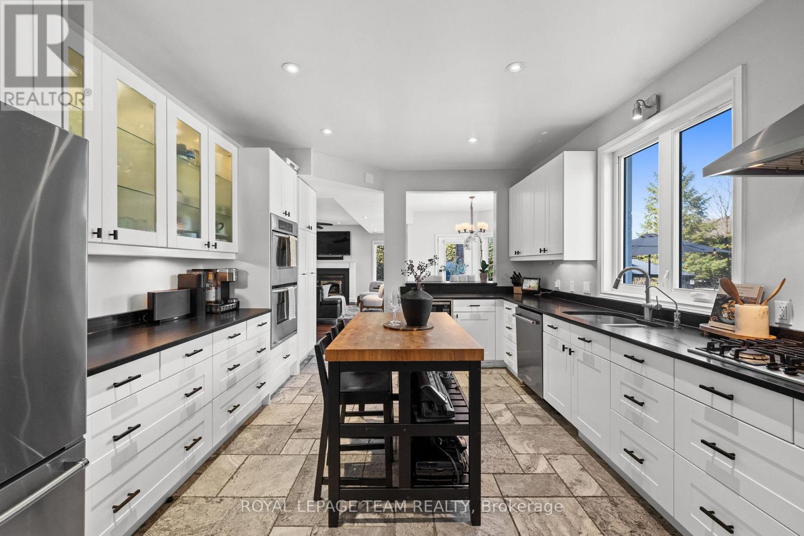 1342 REVELL DRIVE - 14