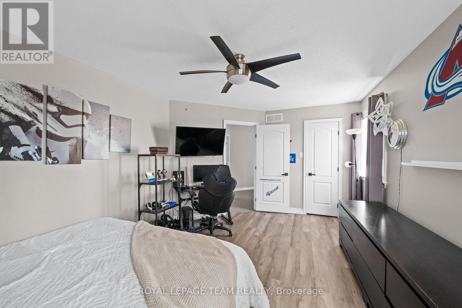 1342 REVELL DRIVE - 34