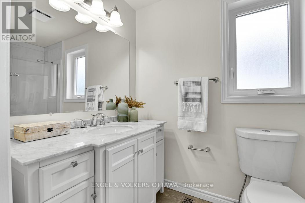 3 Bed, 3 Bath House for Sale in Ottawa – 3557 TRAPPERS ROAD, Ottawa – MLS# X13495340 - Image 21
