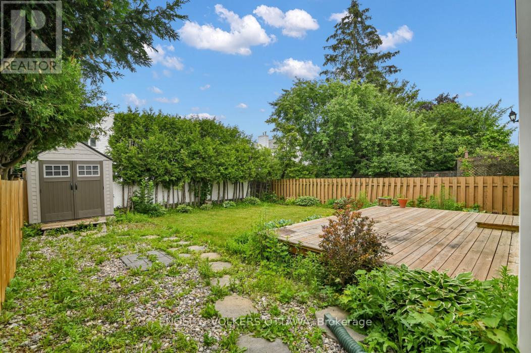 3 Bed, 3 Bath House for Sale in Ottawa – 3557 TRAPPERS ROAD, Ottawa – MLS# X13495340 - Image 35