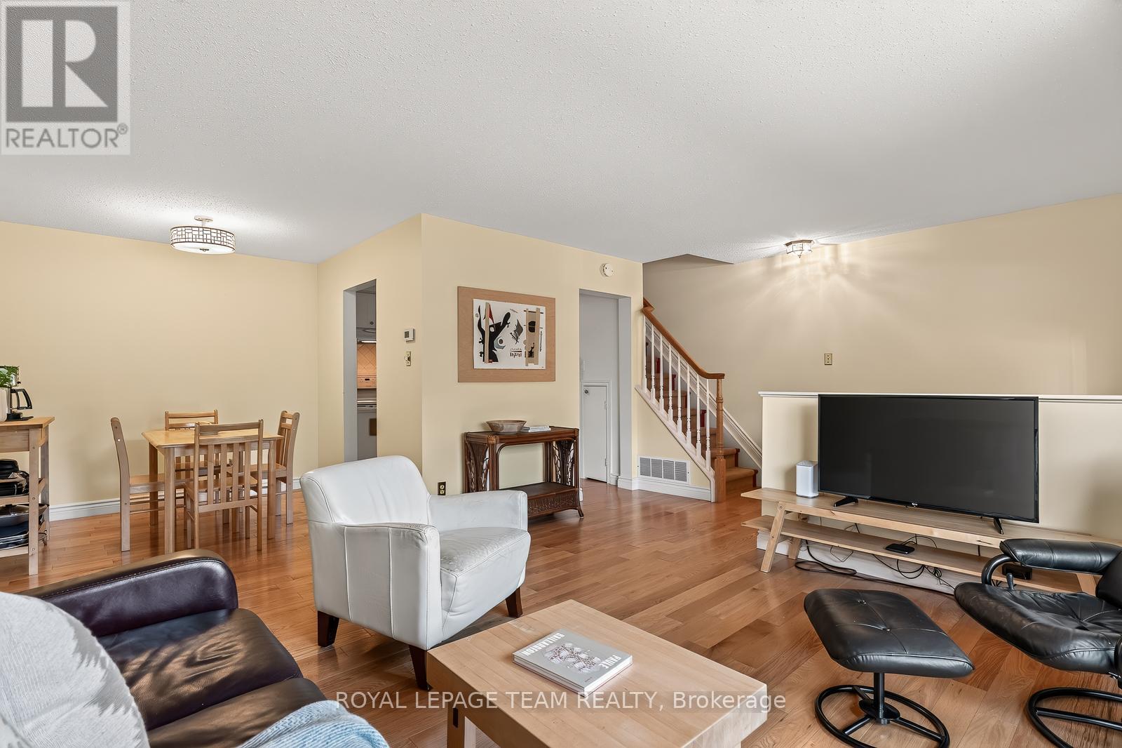 #7 402 MONTFORT STREET - 6