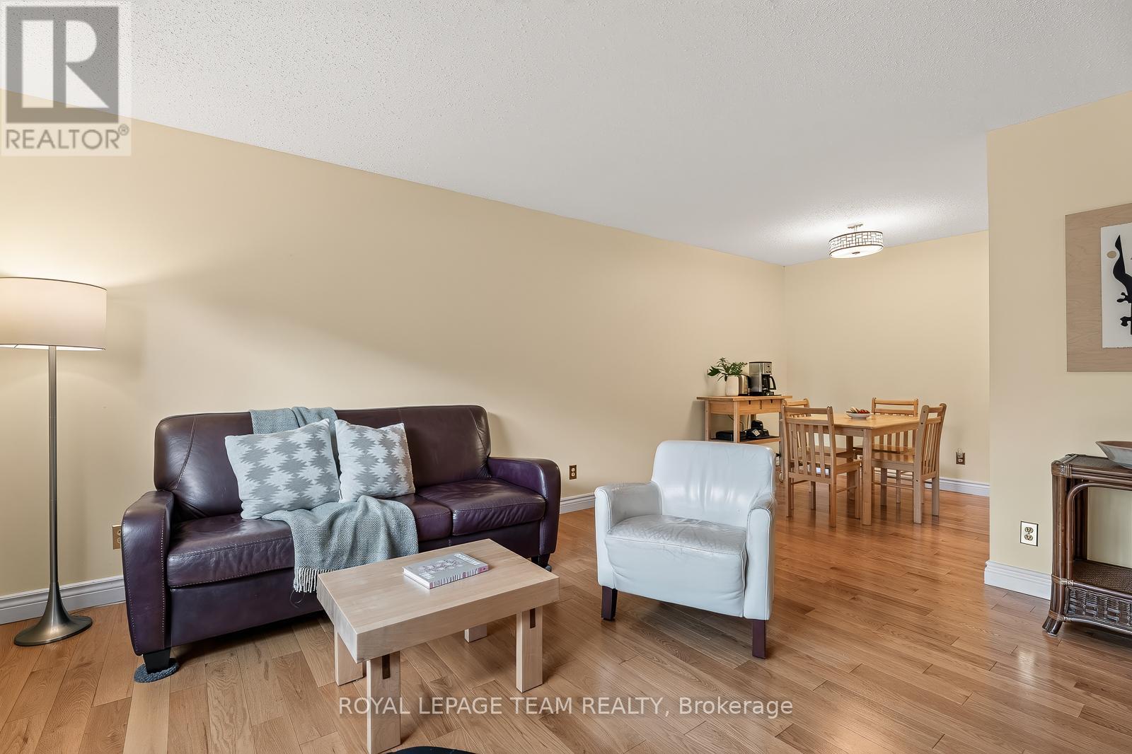 #7 402 MONTFORT STREET - 7