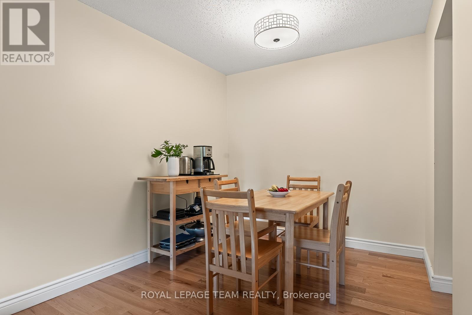 #7 402 MONTFORT STREET - 8