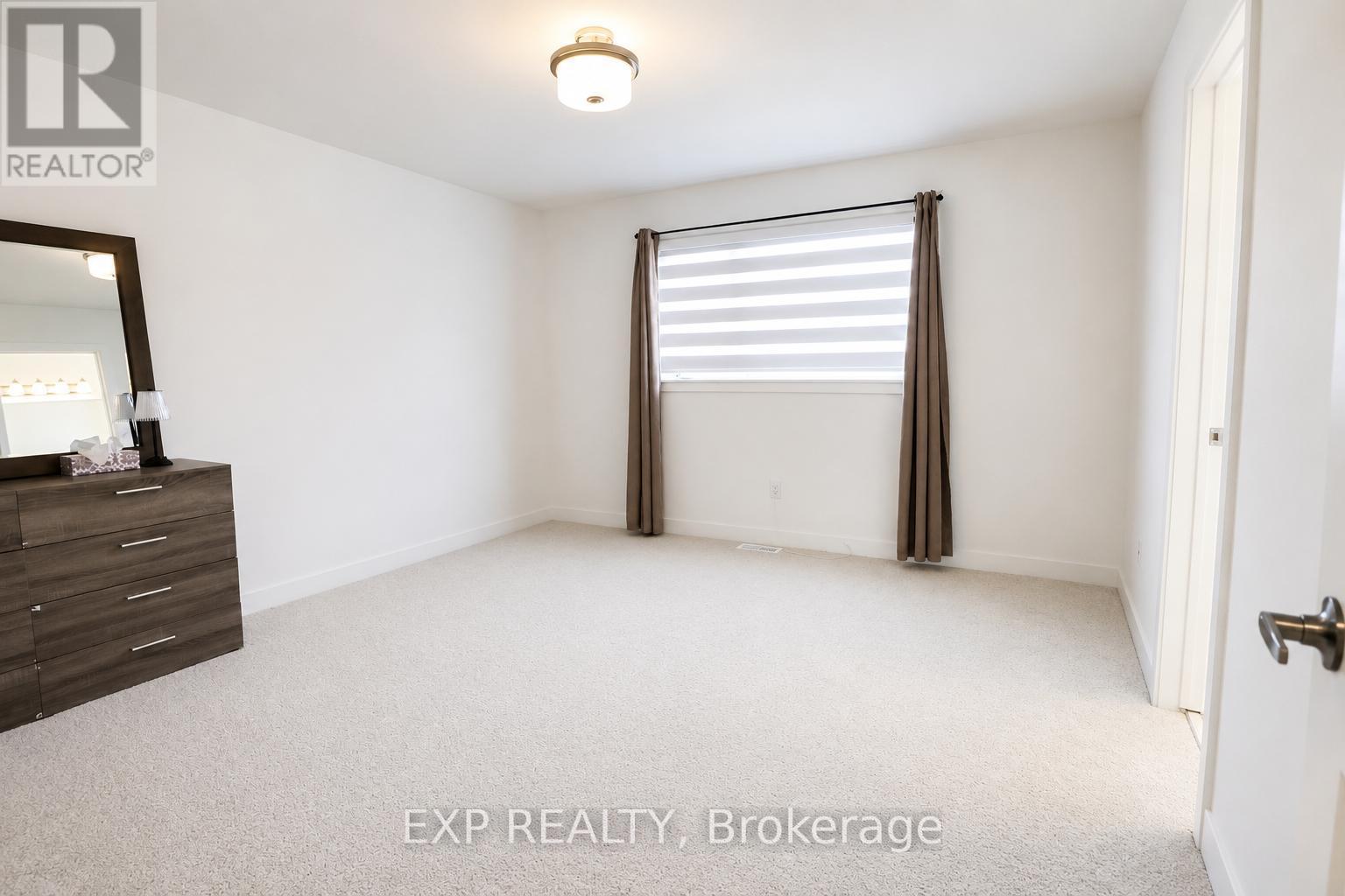 3 Bed, 3 Bath House for Rent in Ottawa – 106 SENCHA TERRACE, Ottawa – MLS# X13495392 - Image 13