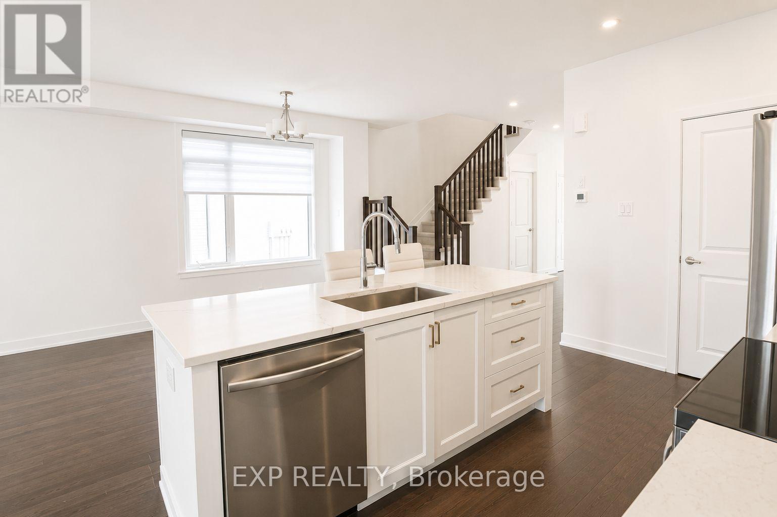 3 Bed, 3 Bath House for Rent in Ottawa – 106 SENCHA TERRACE, Ottawa – MLS# X13495392 - Image 8