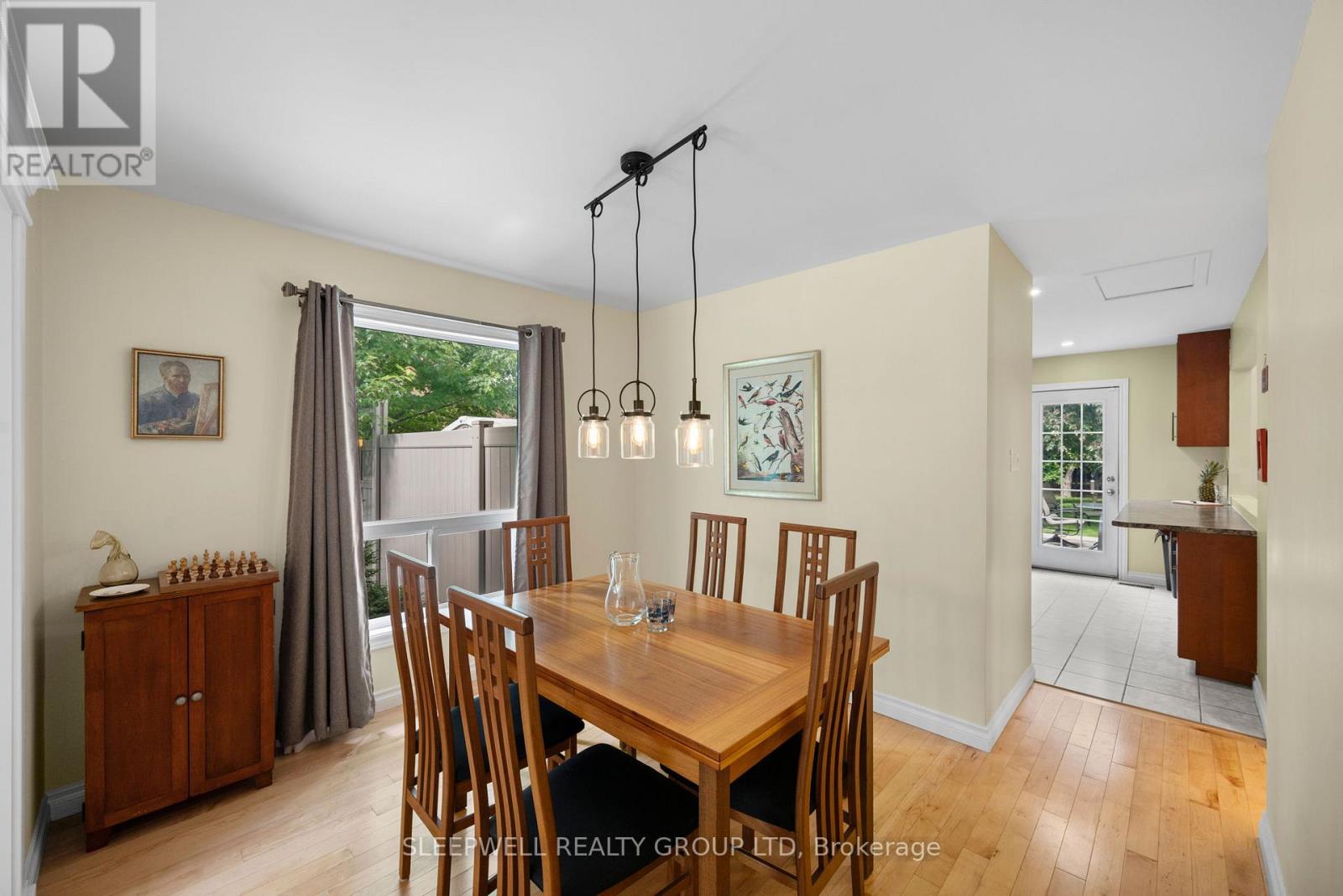 3 Bed, 2 Bath House for Sale in Ottawa – 66 PARSONS RIDGE ROAD, Ottawa – MLS# X13495442 - Image 10
