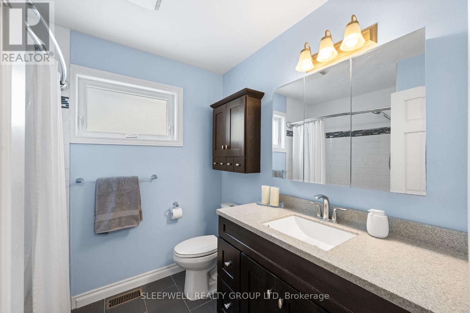 3 Bed, 2 Bath House for Sale in Ottawa – 66 PARSONS RIDGE ROAD, Ottawa – MLS# X13495442 - Image 26