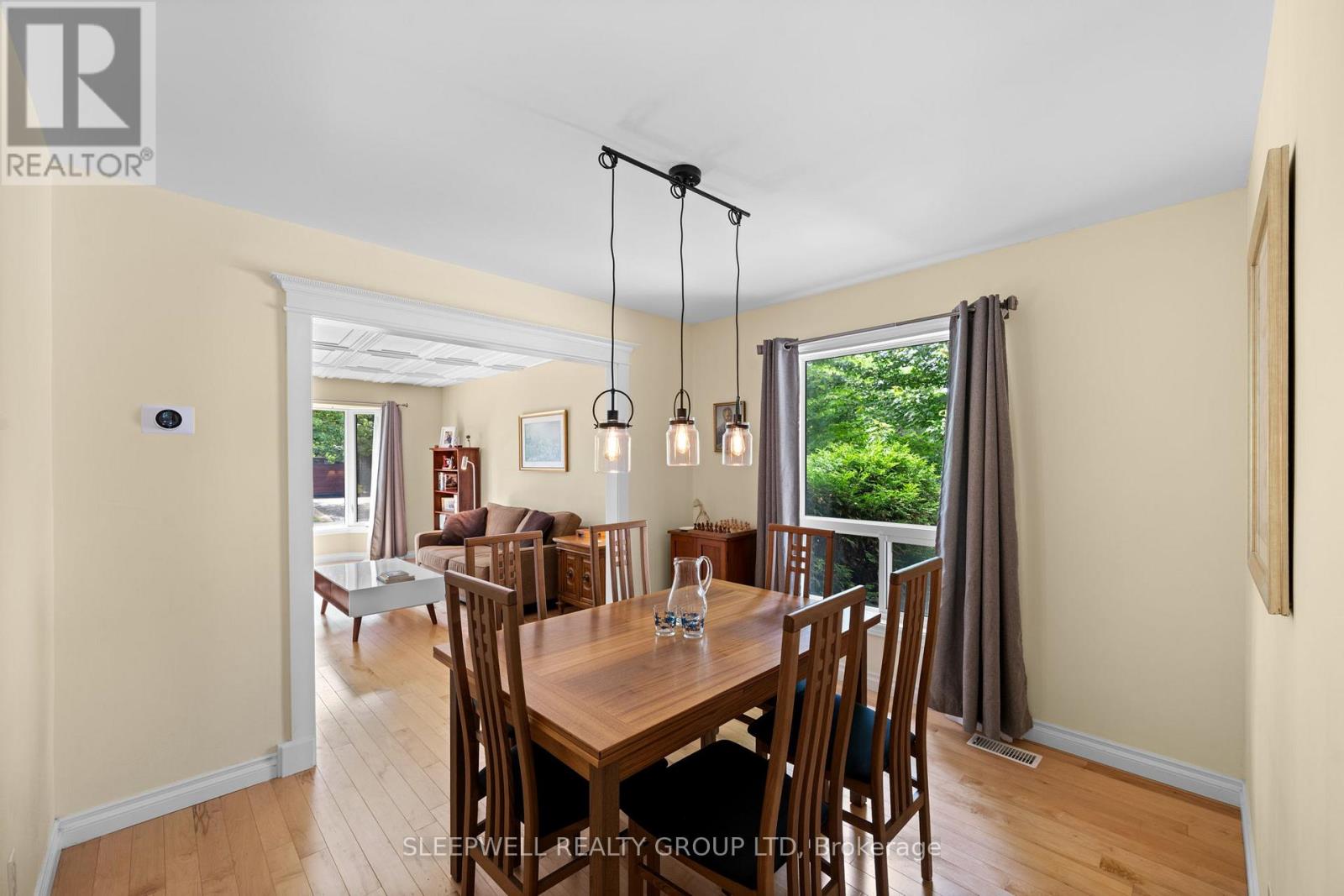 3 Bed, 2 Bath House for Sale in Ottawa – 66 PARSONS RIDGE ROAD, Ottawa – MLS# X13495442 - Image 9