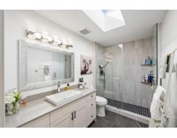 2 14985 Victoria Avenue, White Rock, BC V4B1G2 Photo 23