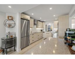 2 14985 Victoria Avenue, White Rock, BC V4B1G2 Photo 12
