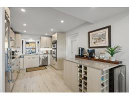 2 14985 Victoria Avenue, White Rock, BC V4B1G2 Photo 8