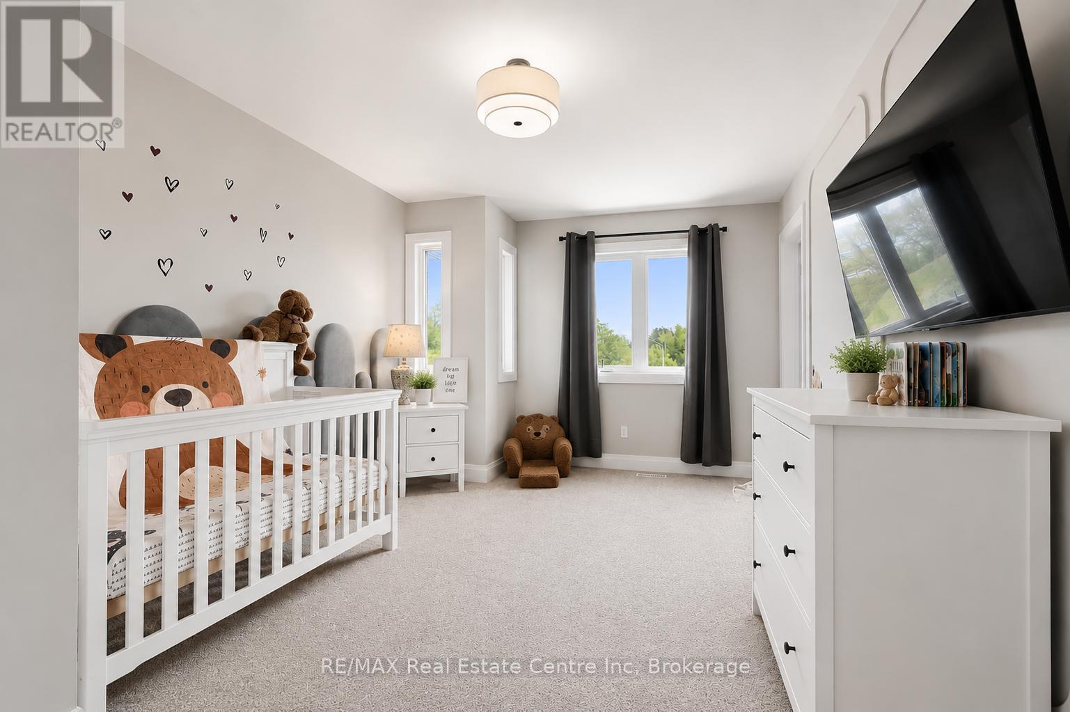 3 QUEENSBROOK CRESCENT - 20