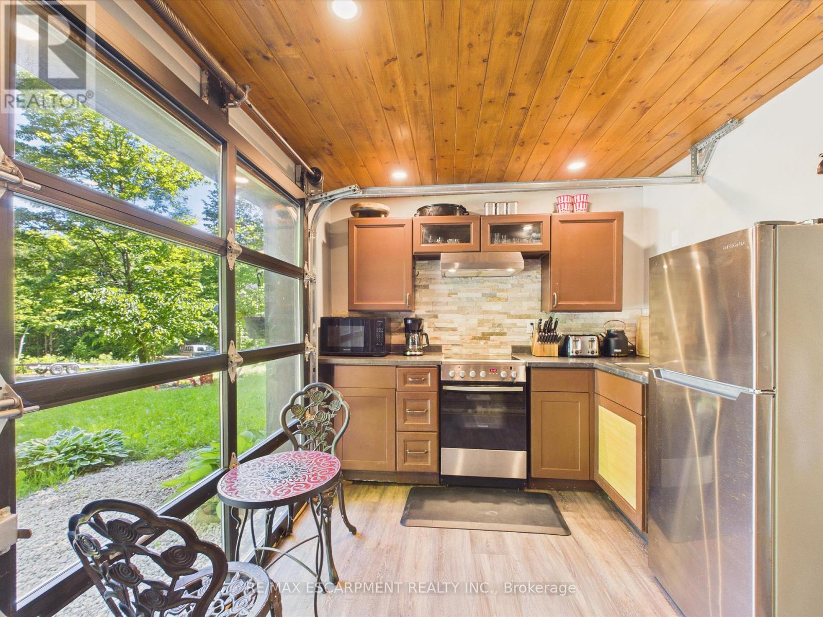 1700 LORIMER LAKE ROAD E - 29