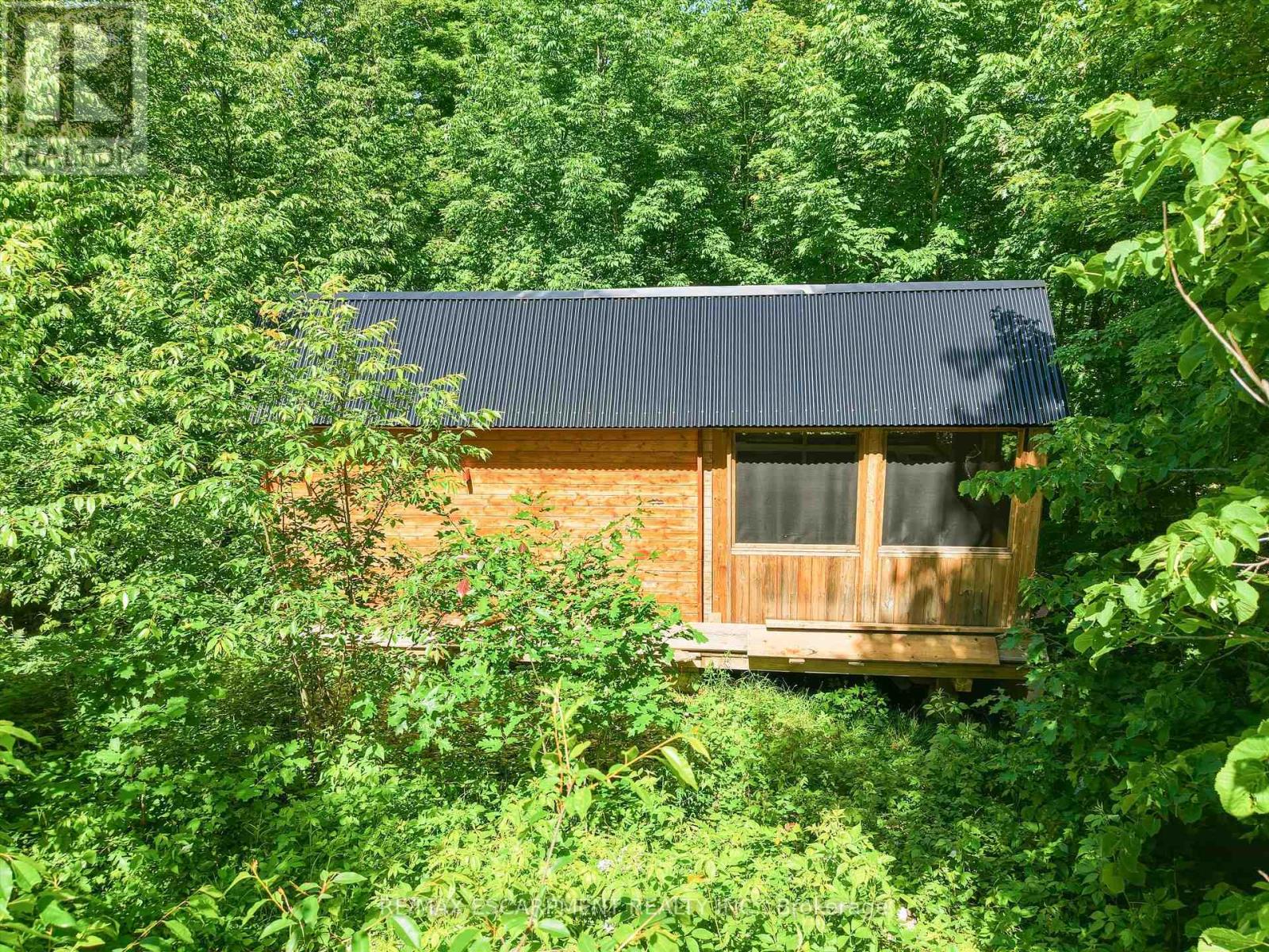 1700 LORIMER LAKE ROAD E - 36