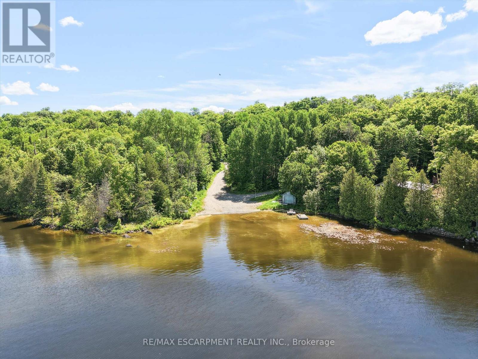 1700 LORIMER LAKE ROAD E - 42