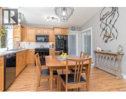 Laundry room - 6340 Island Hwy W, Qualicum Beach, BC V9K2E5 Photo 7