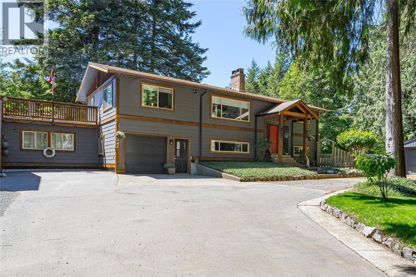 6340 Island Hwy W - 49