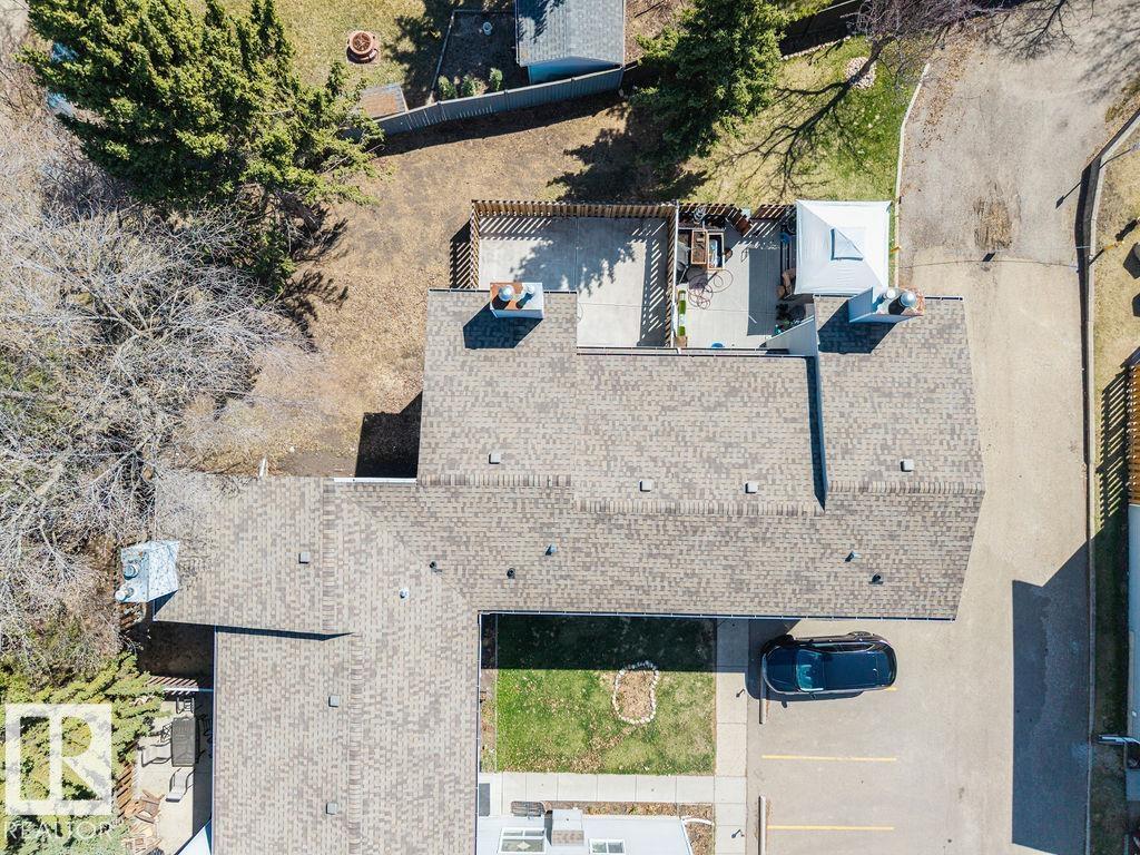 #54 4403 RIVERBEND RD NW - 27