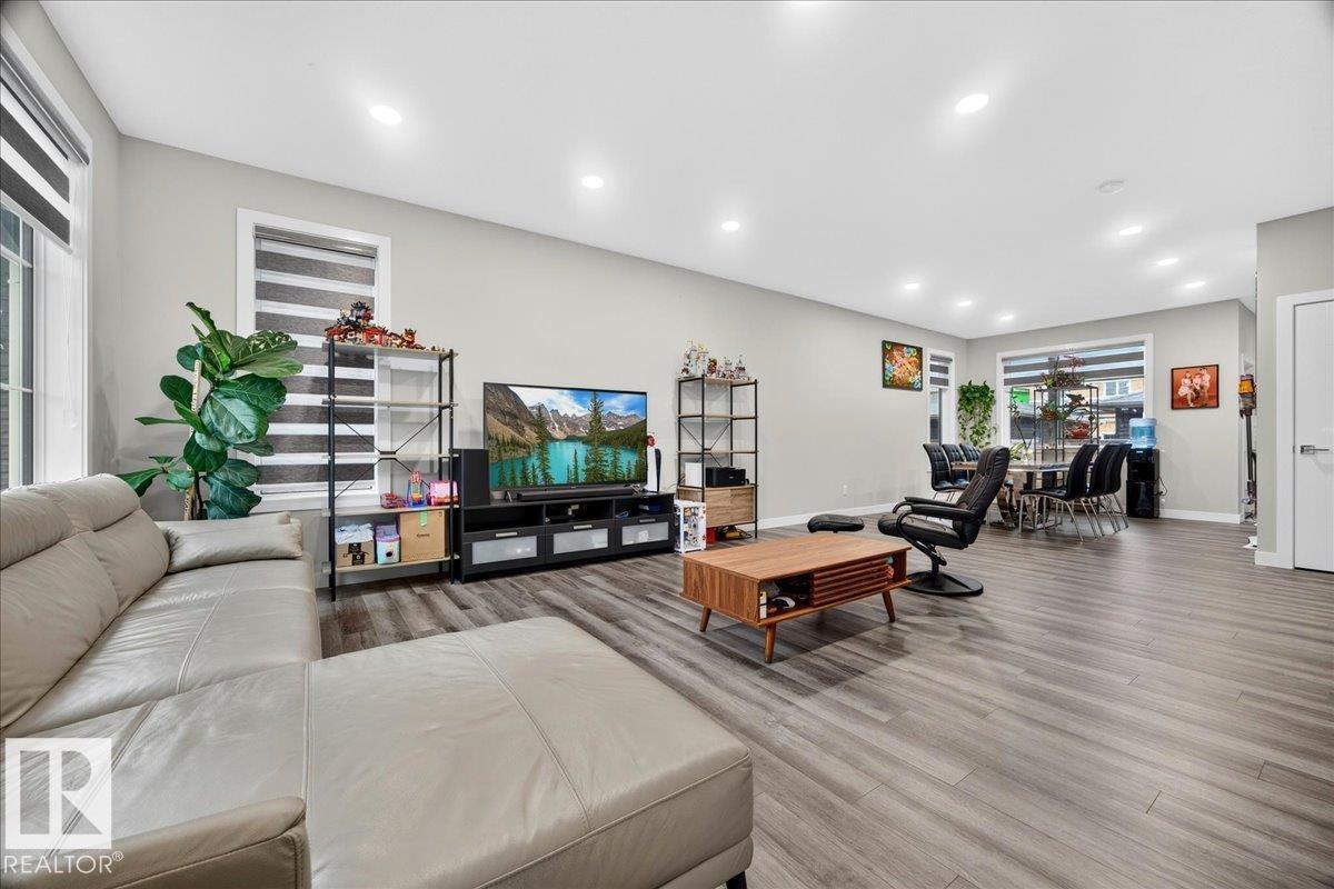 18139 75 ST NW - 10
