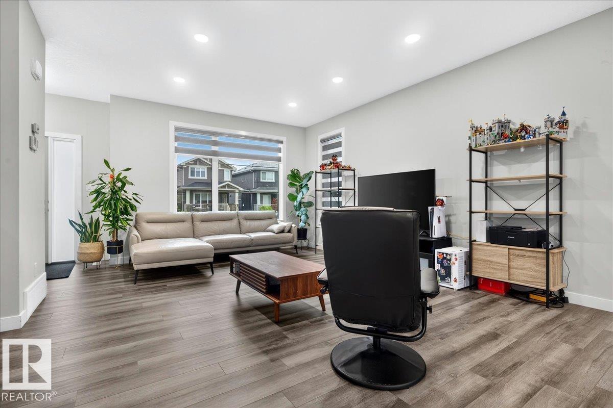 18139 75 ST NW - 11